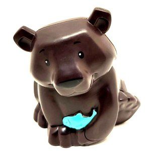 2017 Fisher Price Little People Animal Figure Zoo Brown Bear w/ Fish (Z27C)